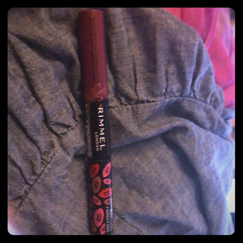 Rommel London 16 hr kiss proof lip color